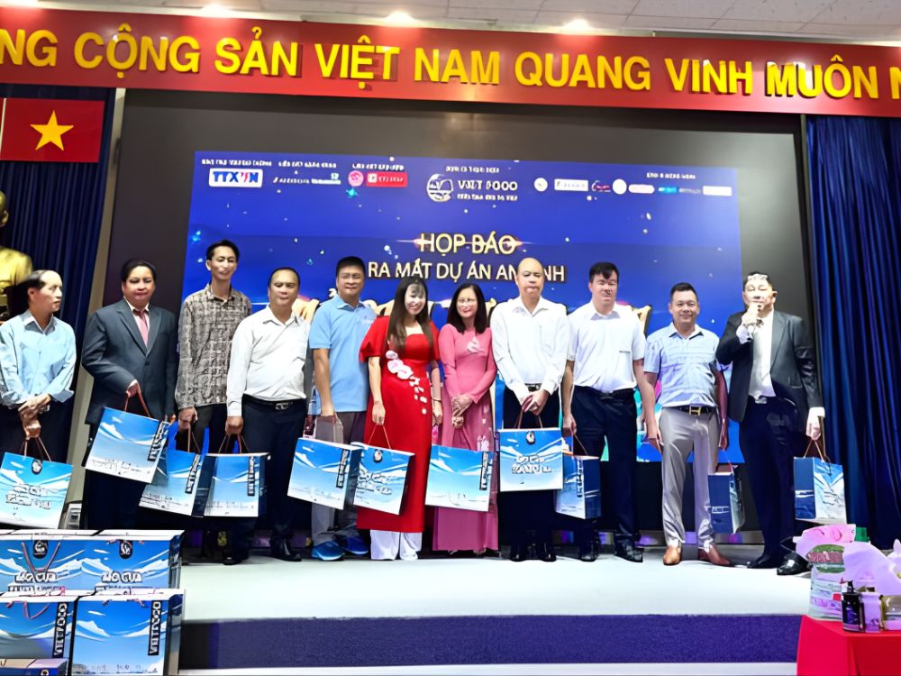 Hỗ trợ Kinh tế và Sức khỏe