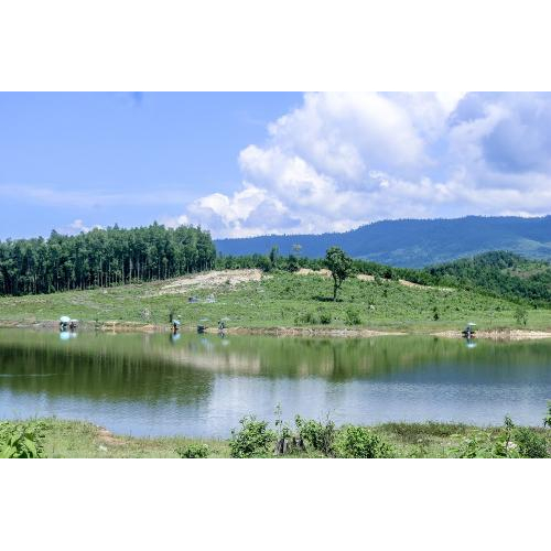 Khơi dậy tiềm năng du lịch hồ Ba Dùi