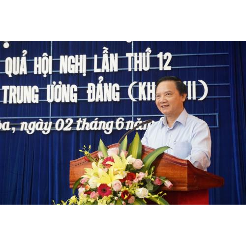 Báo cáo kết quả Hội nghị Trung ương 12 cho cán bộ chủ chốt