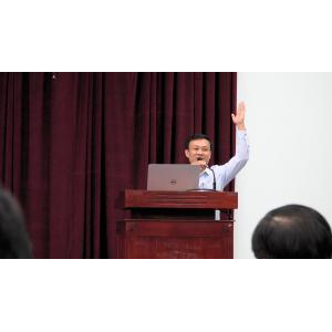 Chuyển đổi số – Nền tảng cho sự phát triển bền vững của giáo dục đại học