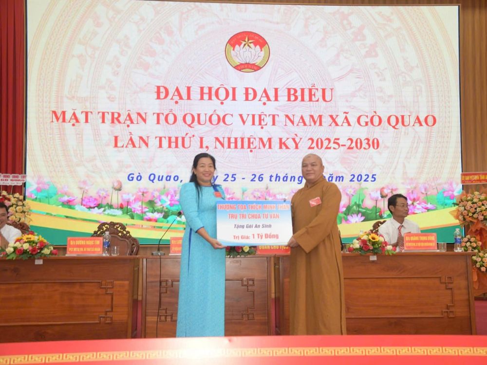 Phiên thứ nhất tại đại hội
