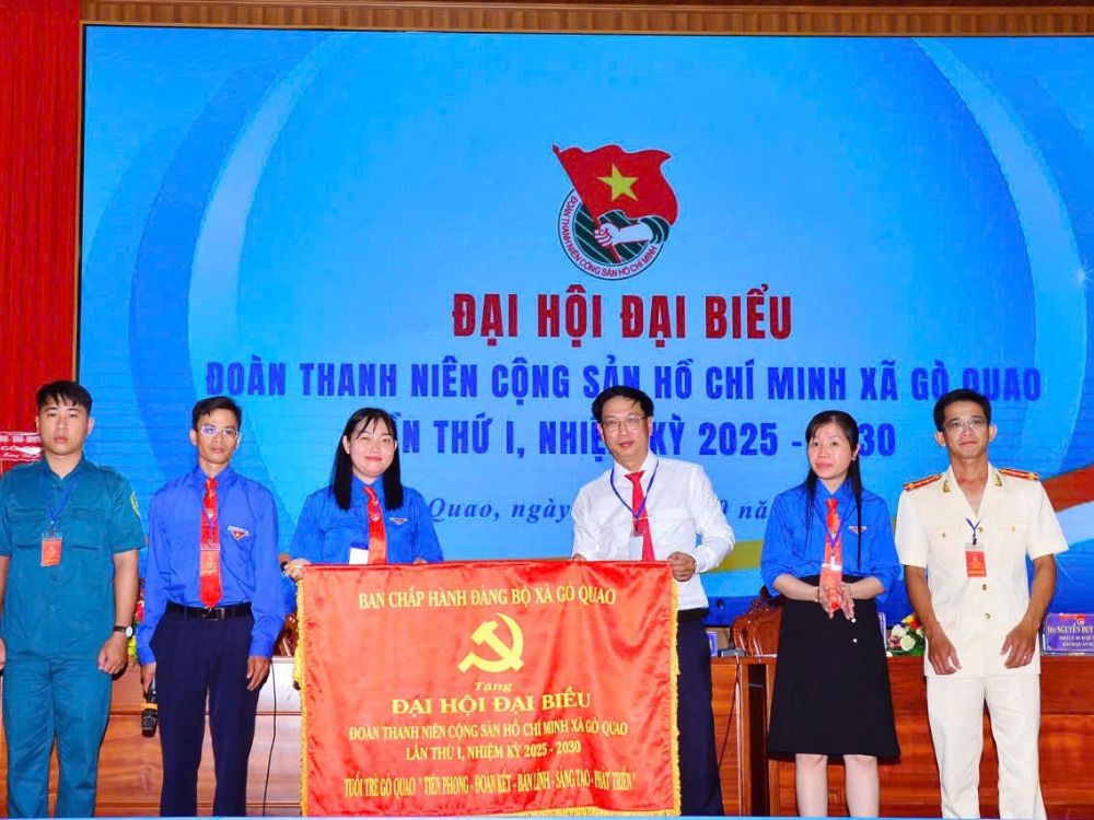 Đón tiếp các đơn vị đại biểu và khách quý dự đại hội