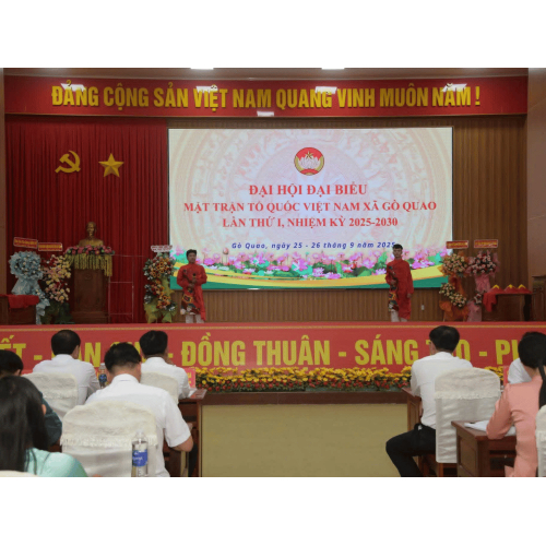 Mở màn đại hội