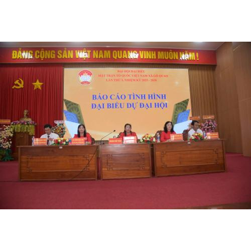 Mở màn đại hội