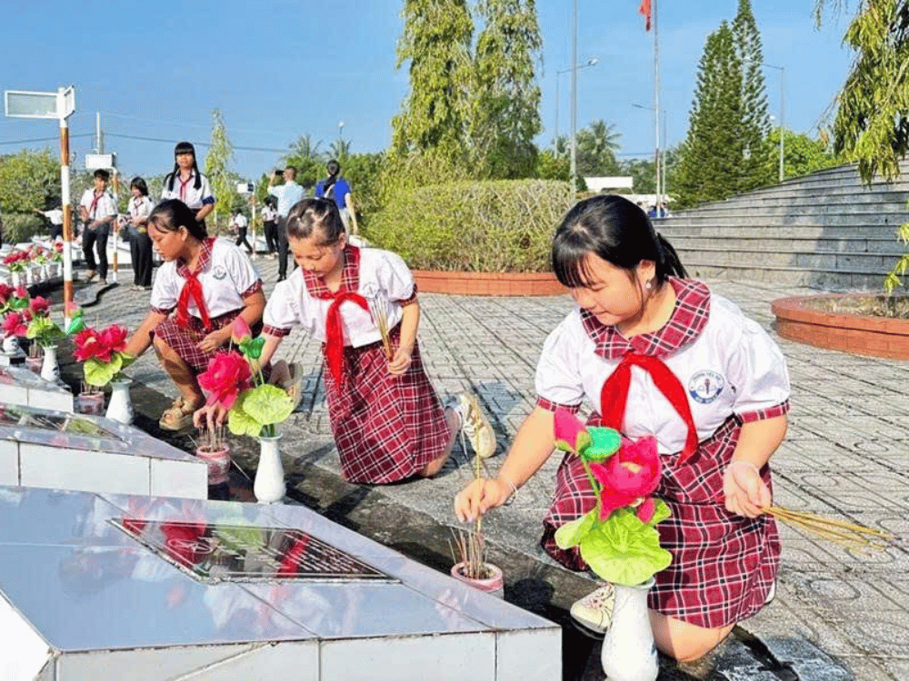 Tri ân anh hùng liệt sĩ – Ôn lại truyền thống cách mạng vẻ vang