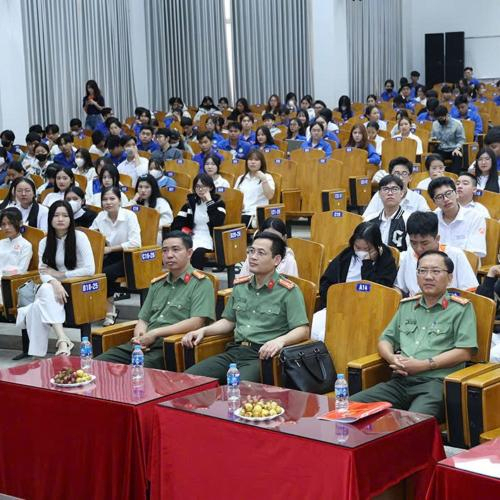 Tuyên Truyền Phòng, Chống Tội Phạm Sử Dụng Công Nghệ Cao