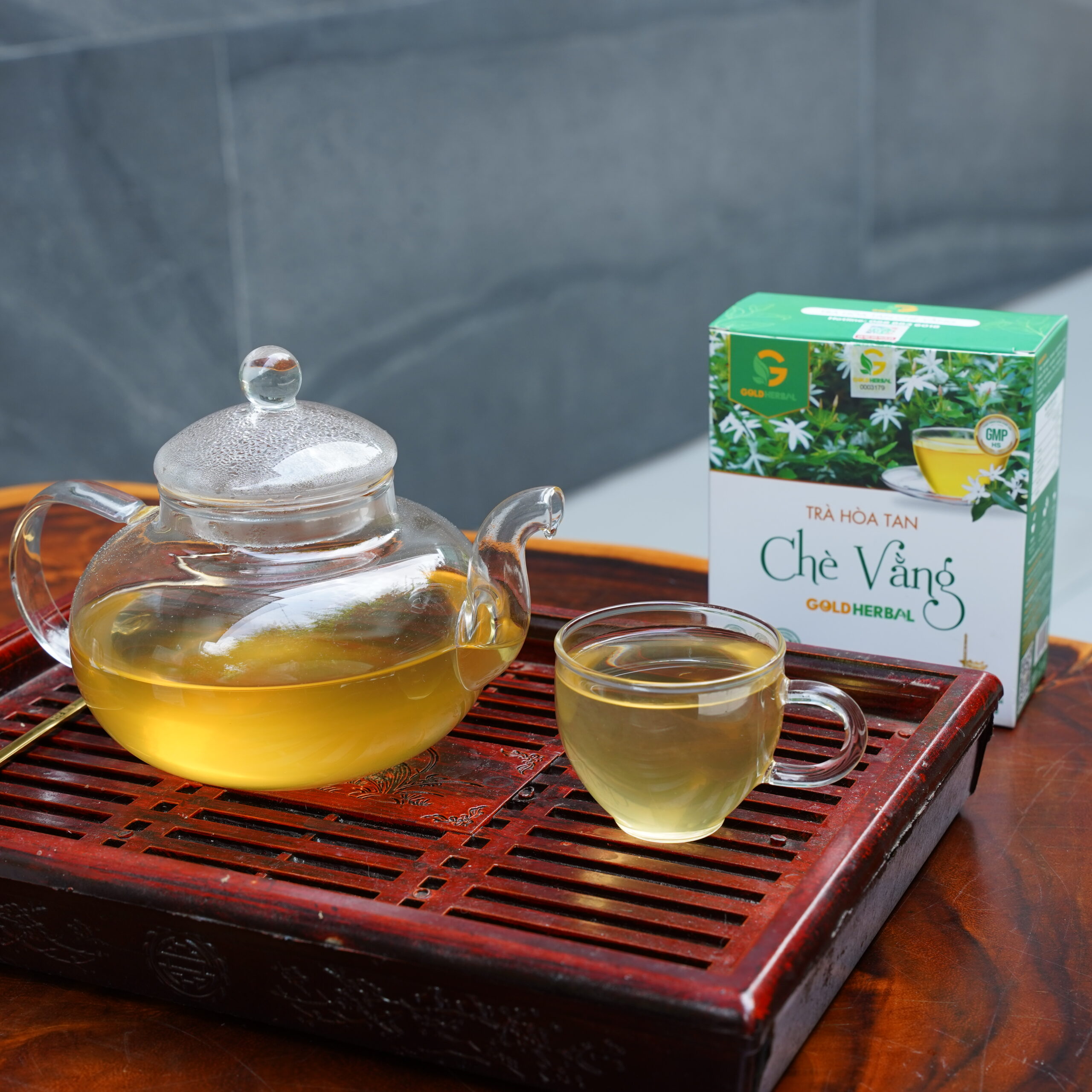Cách pha chè vằng Gold Herbal chuẩn nhất