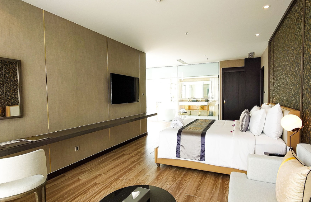 Elite Suite