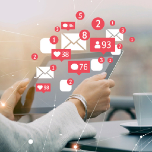 Thông báo - Điểm tin