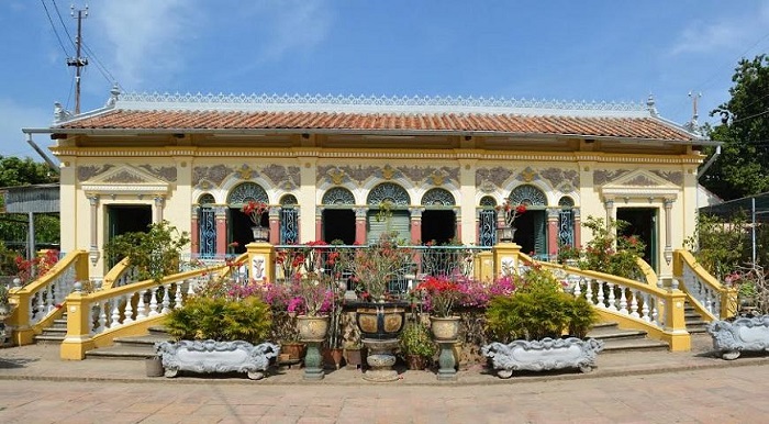 Nhà cổ Cai Cường