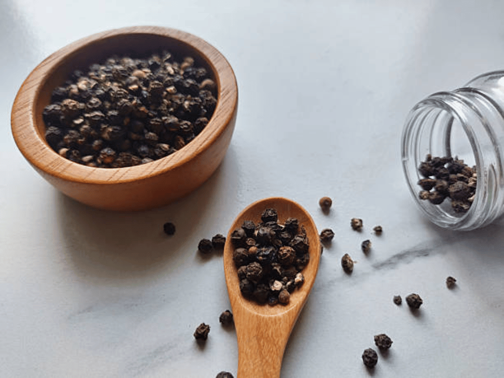 Liệu ăn hạt tiêu có gây nóng không?