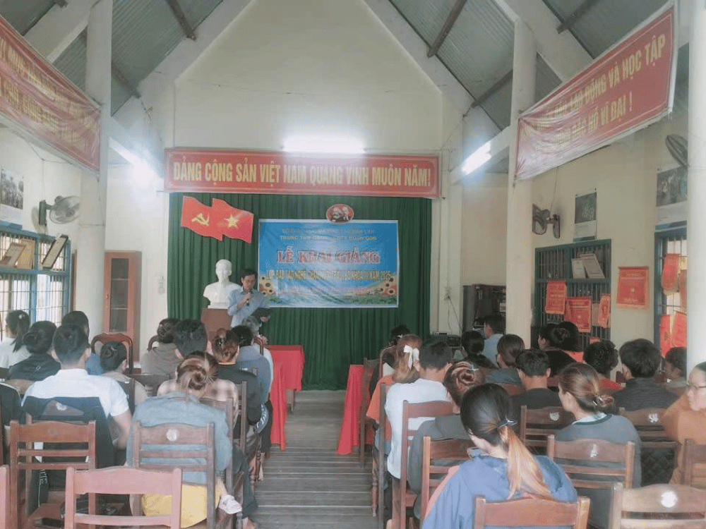 Đào tạo nghề bài bản cho người dân