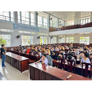 Hiền Nhân Group – Người Bạn Đồng Hành Của Sinh Viên Trường Cao Đẳng Kiên Giang Trên Con Đường Khởi Nghiệp Và Phát Triển Sự Nghiệp Tương Lai