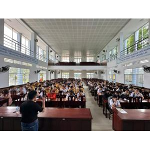 Hiền Nhân Group – Người Bạn Đồng Hành Của Sinh Viên Trường Cao Đẳng Kiên Giang Trên Con Đường Khởi Nghiệp Và Phát Triển Sự Nghiệp Tương Lai