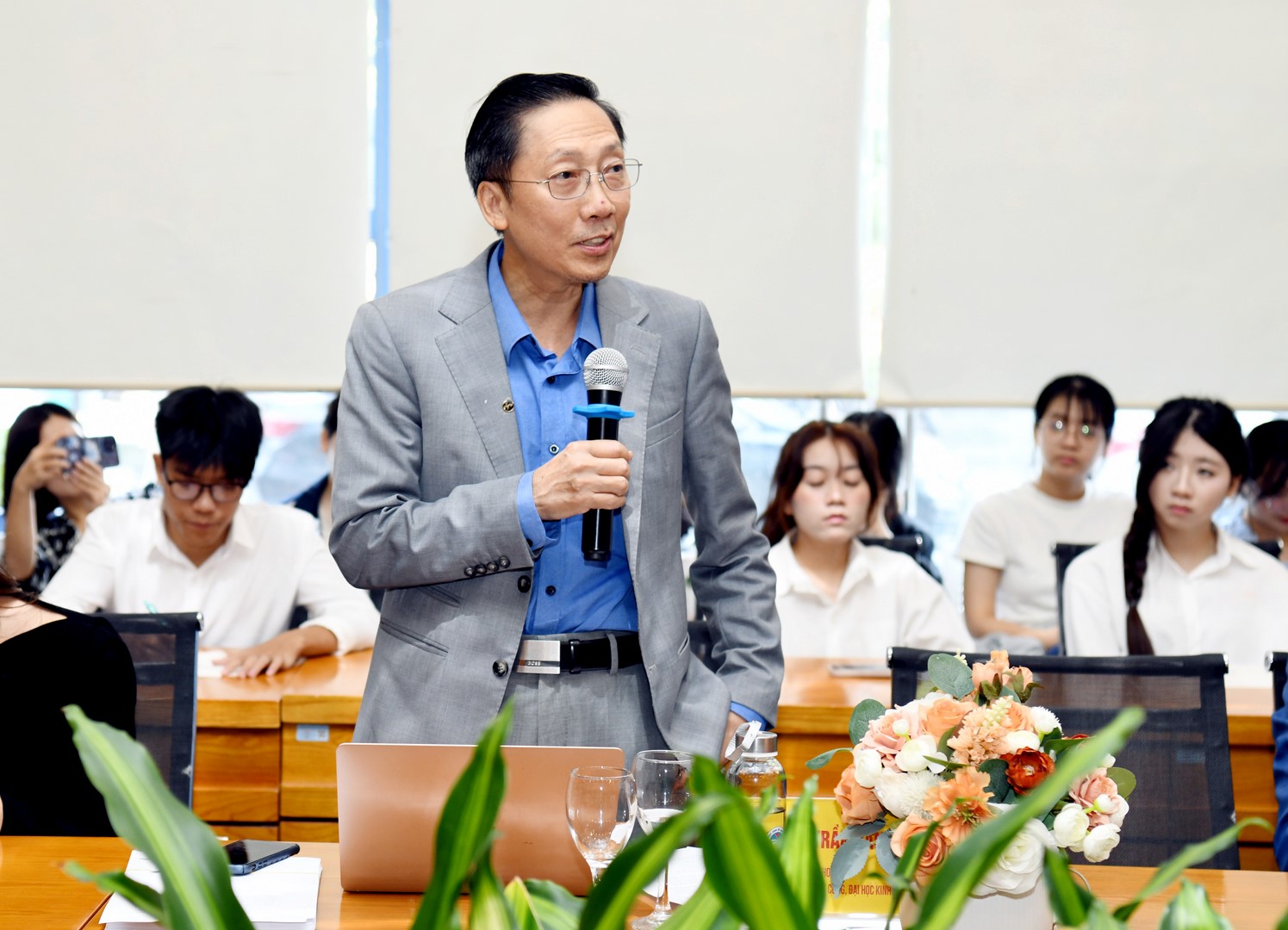 Theo PGS.TS Trần Văn Nam