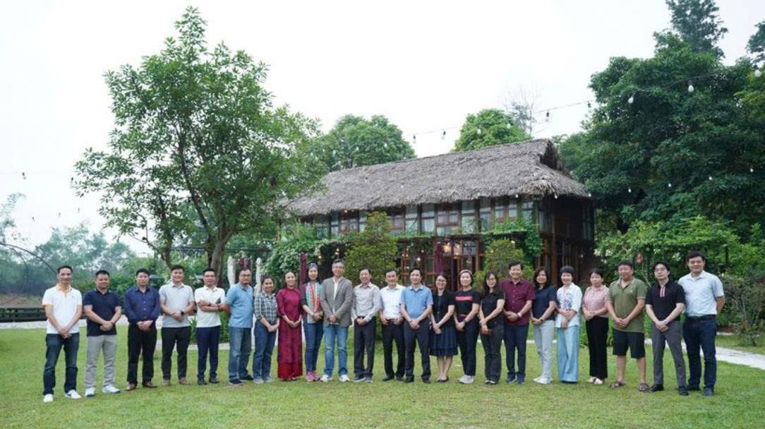 Là mạng lưới chính thức cấp quốc gia được công nhận bởi Royal Academy of Engineering.