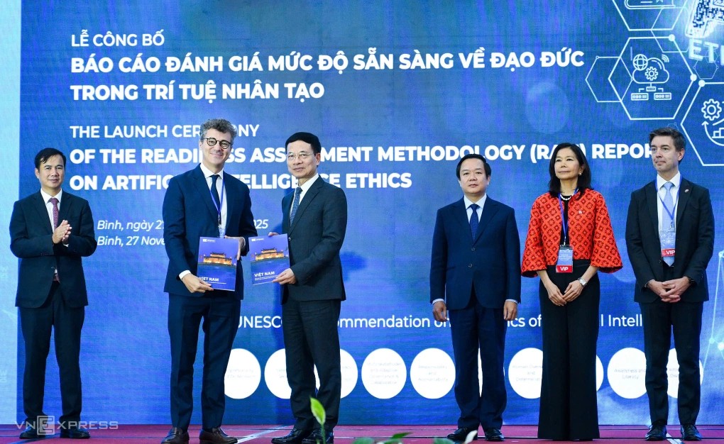 Bàn giao báo cáo RAM