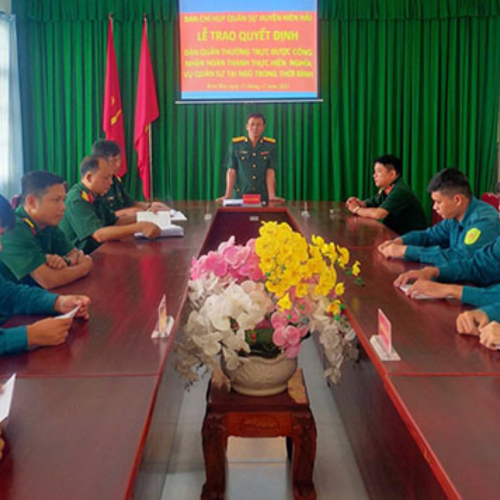 Dân Quân Thường Trực Ban Chỉ Huy Quân Sự Huyện Kiên Hải Hoàn Thành Nghĩa Vụ Quân Sự Trong Thời Bình