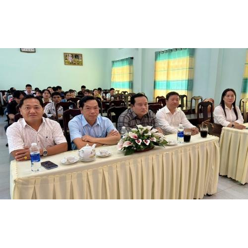 Khai giảng lớp bồi dưỡng lý luận chính trị cho Đảng viên mới năm 2025