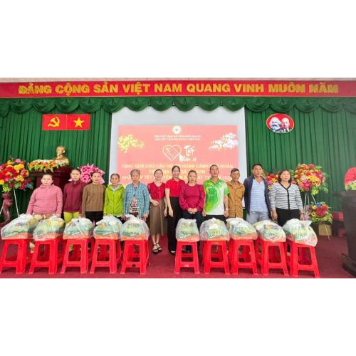 Hội Chữ thập đỏ huyện Kiên Hải thực hiện tốt công tác Hội và phong trào Chữ thập đỏ, giữa nhiệm kỳ 2022-2027, đạt 9,7 tỷ đồng