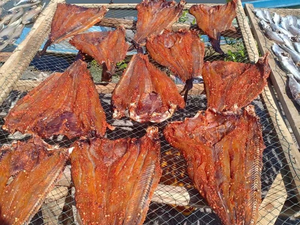 1. Hương vị và kết cấu độc đáo của khô cá ngát