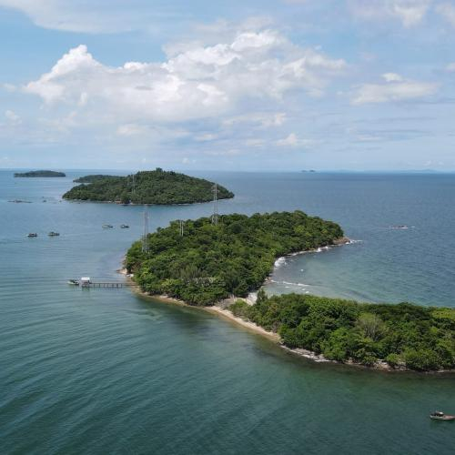 Quần Đảo Hải Tặc: Điểm Đến "Vàng" Cho Chuyến Du Lịch Ngắn Ngày