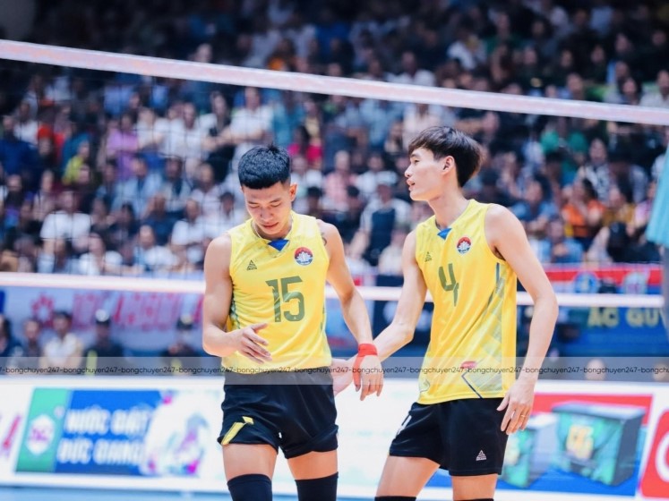 Mỏ Hồng cùng Hà Tĩnh dự VCK bóng chuyền