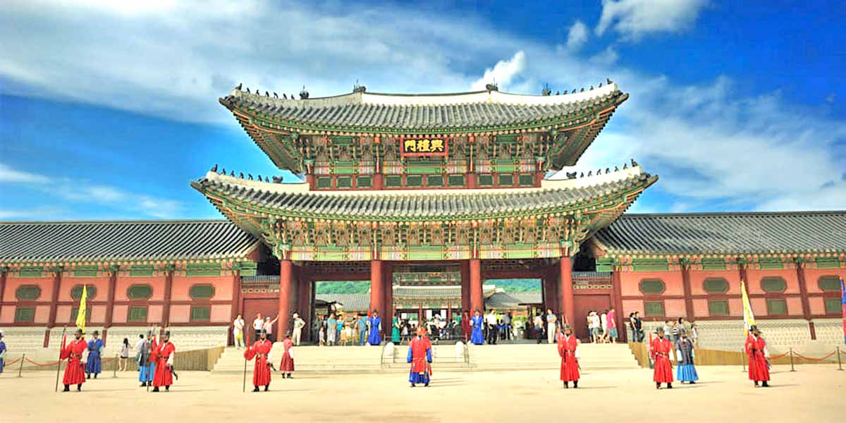 3. Bề dày lịch sử lâu đời