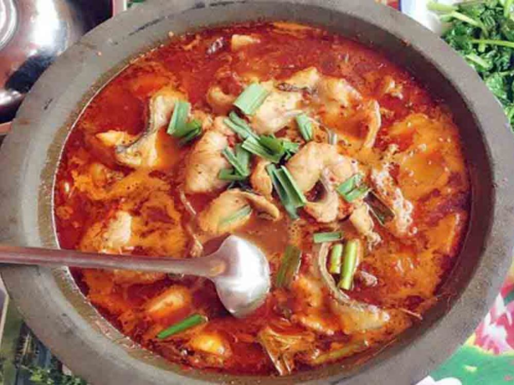 Lẩu cá cay