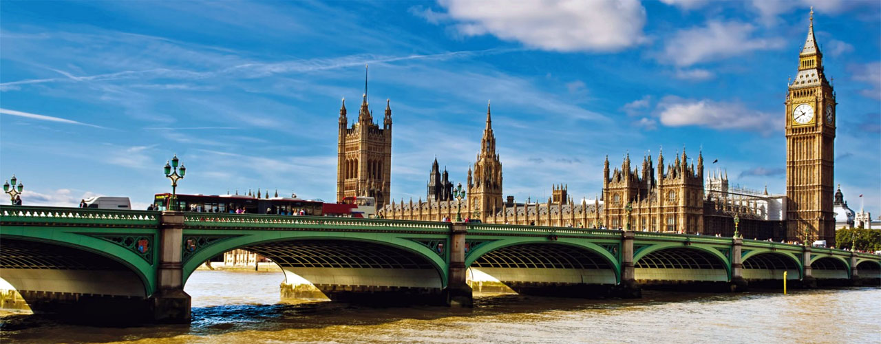 Tháp đồng hồ Big Ben