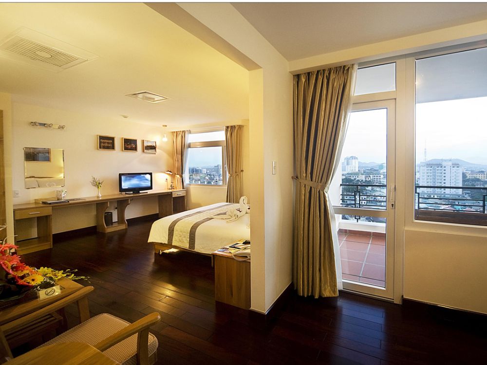 Thông tin và phòng