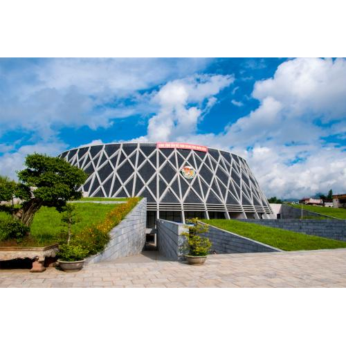 Hà Nội - Tây Bắc : Đền Hùng - Nghĩa Lộ - Tú Lệ - Mù Cang Chải - Yên Bái - Sapa - Điện Biên - Sơn La - Mộc Châu - KDL Happy Land - Tặng Show Múa Xòe Dân Tộc Thái