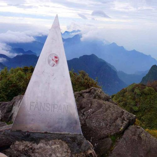 Hà Nội - Vịnh Hạ Long - Lào Cai - Sapa - Chinh Phục Đỉnh Fansipan