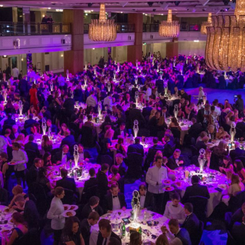 Gala Không Thể thiếu Trong Một Buổi Tiệc