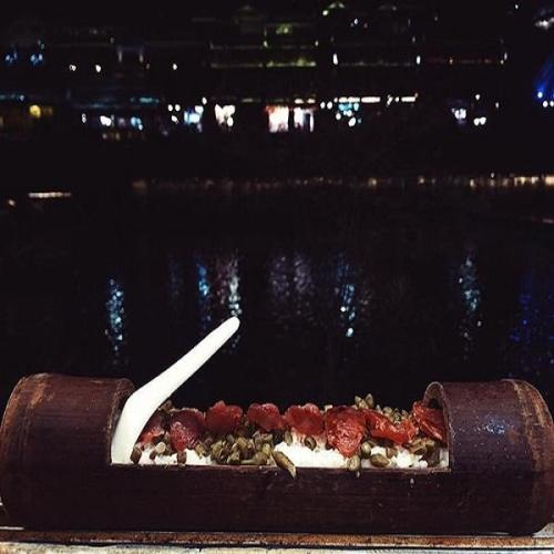 Ăn Sạch Những Món Ngon Khi Đến Với Phượng Hoàng Cổ Trấn