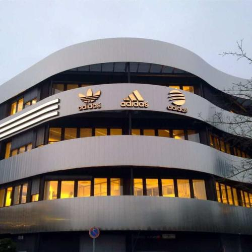 Top 10 Tập Oàn Quản Lý Thương Hiệu Khách Sạn Hàng Đầu Thế Giới