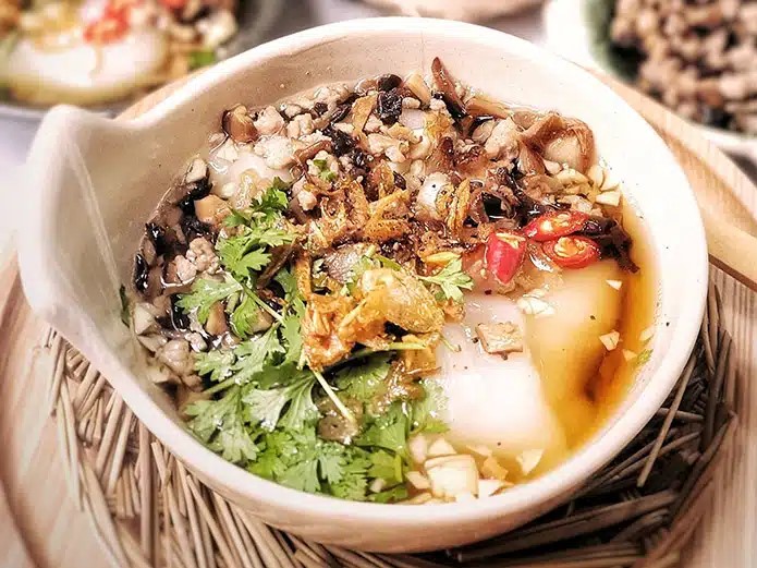 Bánh đúc nóng Hà Nội