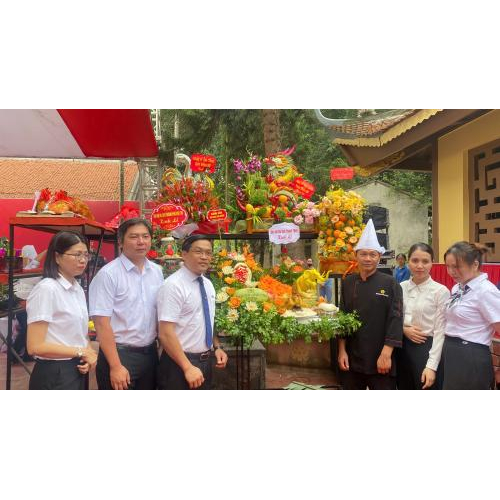 VCF xác lập kỷ lục “Mâm lễ vật dâng cúng Tổ nghề”