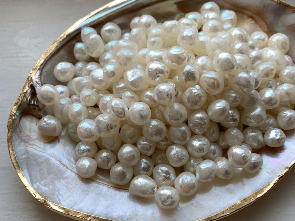 Mối liên hệ giữa độ dày xà cừ và giá trị thẩm mỹ của ngọc trai