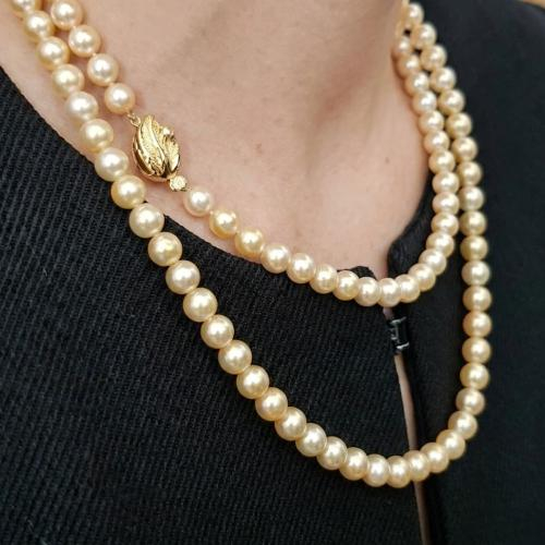 Vì Sao Ngọc Trai Akoya Có Độ Bóng Gương Đặc Trưng?