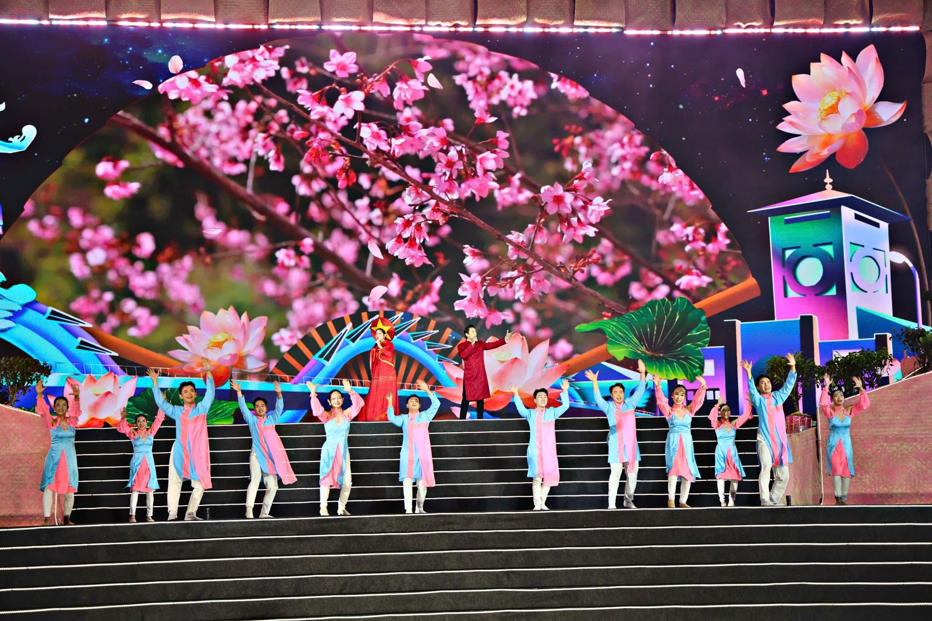 Chương 1: Đà Lạt – Huyền thoại một loài hoa