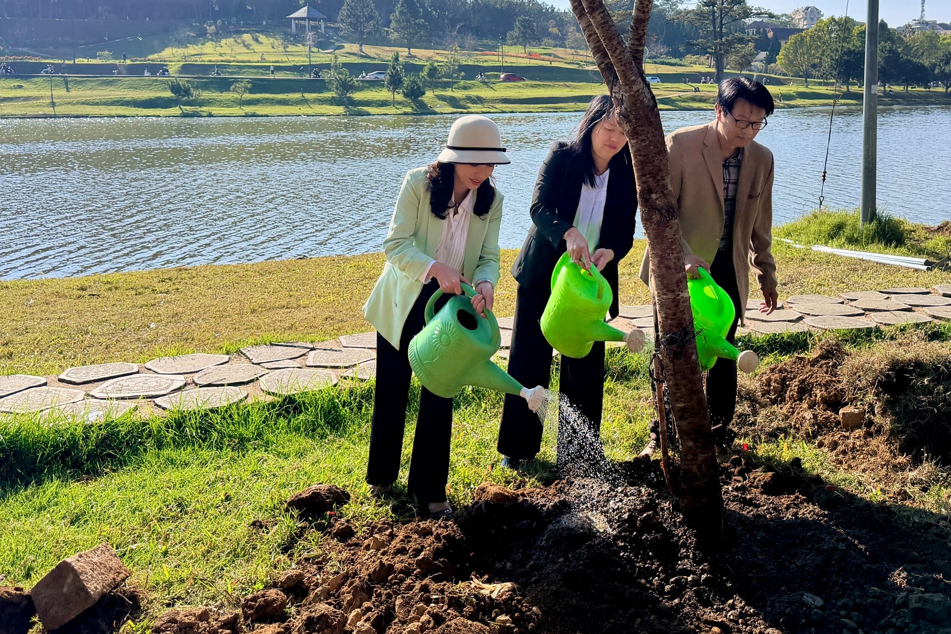 Chung tay bảo tồn giá trị thiên nhiên địa phương