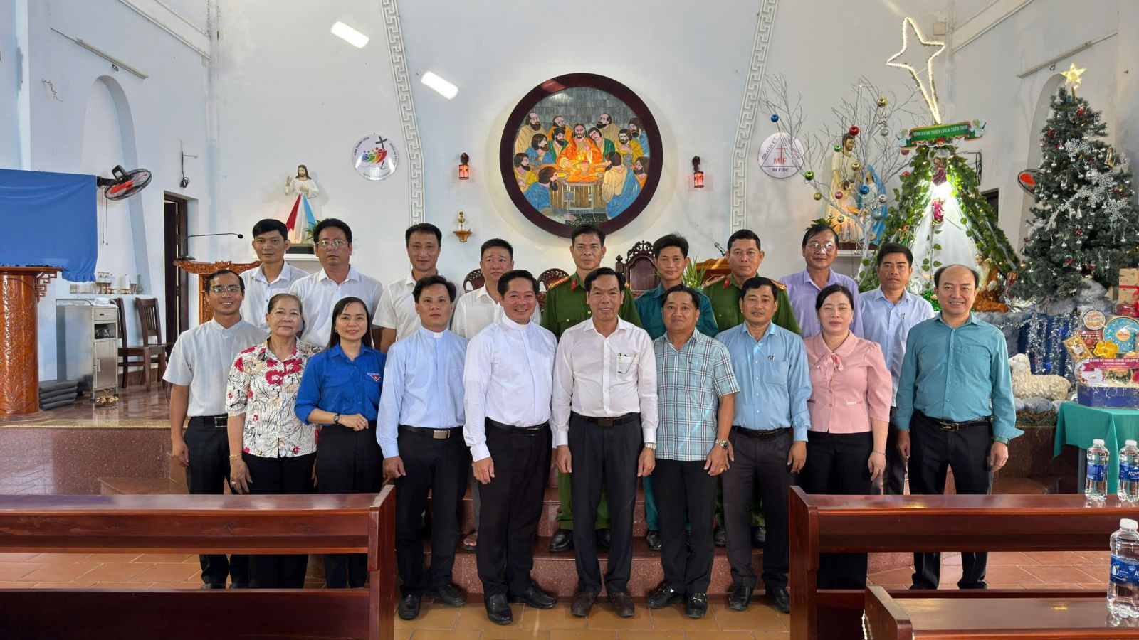 Chúc mừng Lễ Giáng sinh năm 2025 Giáo họ Hòn Tre