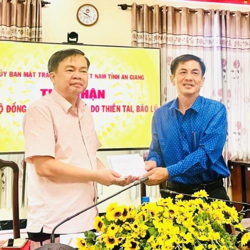 Ủy Ban Mặt Trận Tổ quốc Việt Nam Tỉnh Tiếp Nhận Ủng Hộ Đồng Bào Bị Thiệt Hại Do Thiên Tai, Bão Lũ