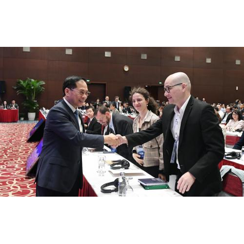 Việt Nam coi trọng hợp tác với các tổ chức phi chính phủ nước ngoài