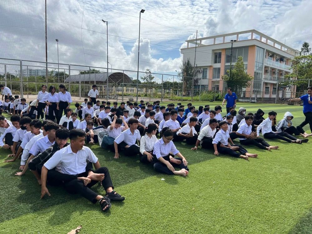 Hoạt động vui chơi kịch tính - Điểm nhấn ngày hội