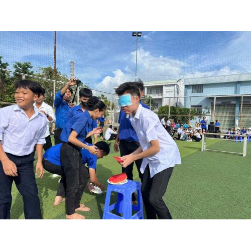 Hoạt động vui chơi kịch tính - Điểm nhấn ngày hội