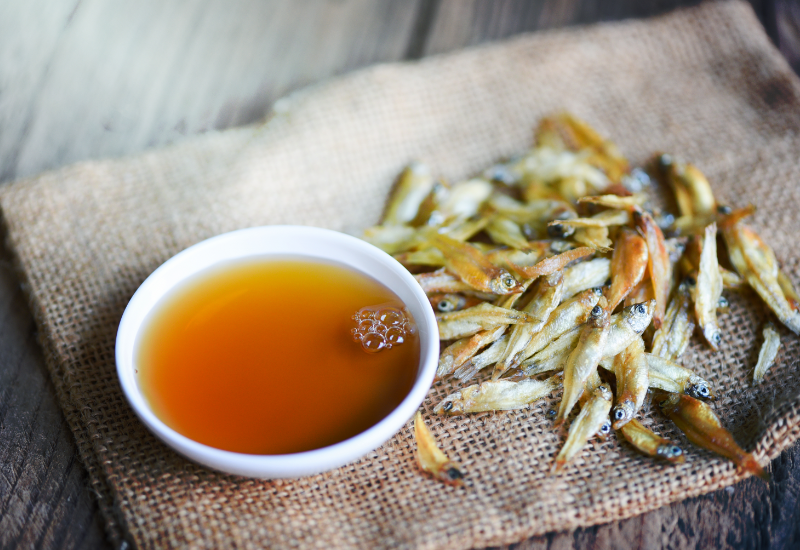 Cặn trong nước mắm là gì?