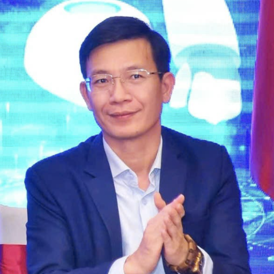 TS. Lê Văn Nguyên