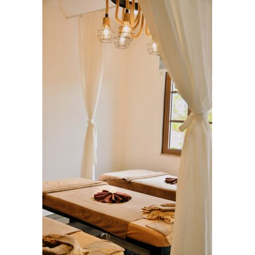 Massage Đá Nóng (30 Phút)